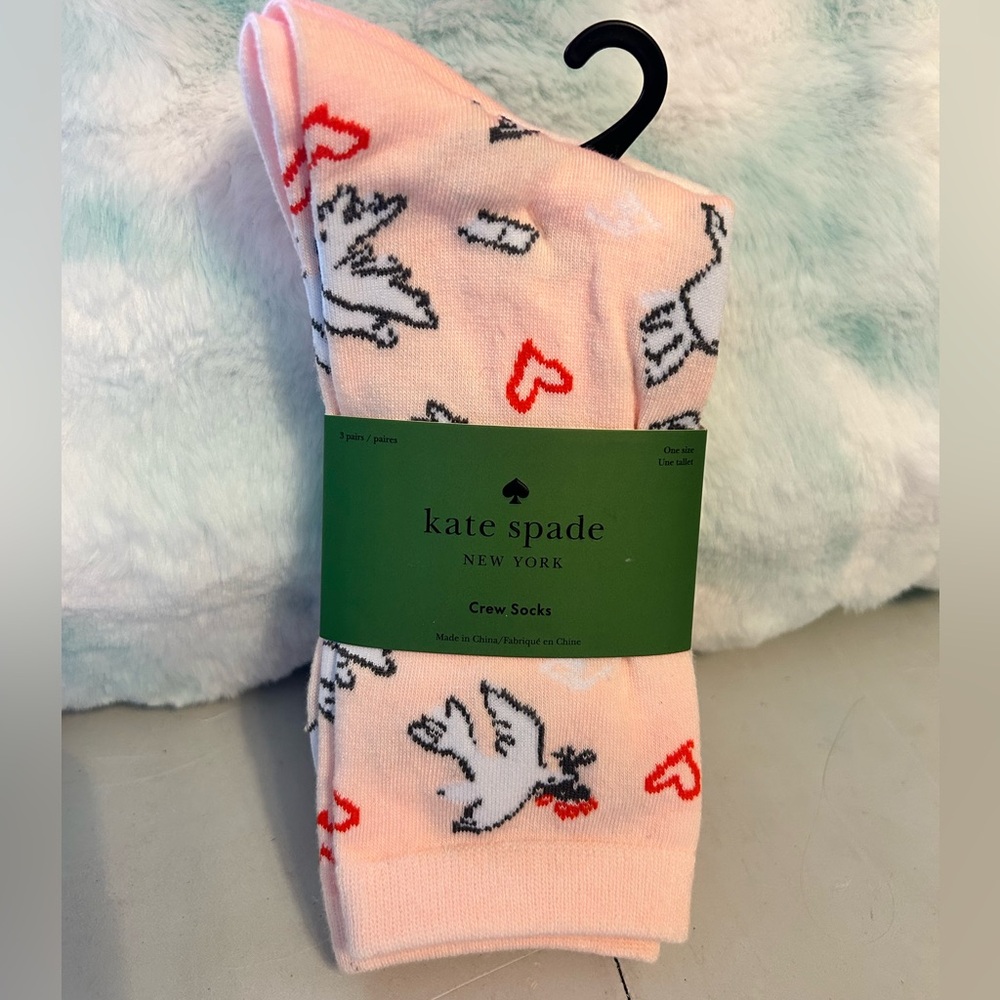 NWT Kate Spade 3 Pack of Crew Socks with Designs- Pink, White & Red OSFA
